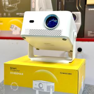 Magcubic HY450 max projector